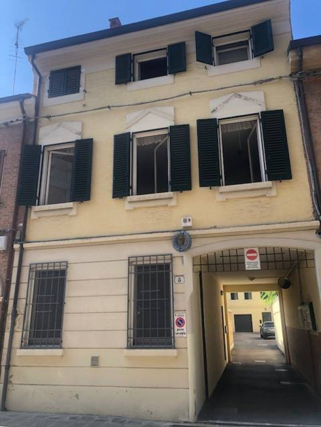Vai alla scheda